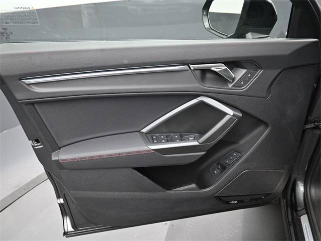 Certified 2025 Audi Q3 2.0T Premium Plus image 11