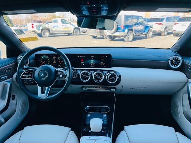 Used 2023 Mercedes-Benz CLA 250 4MATIC w/ Premium Package image 8