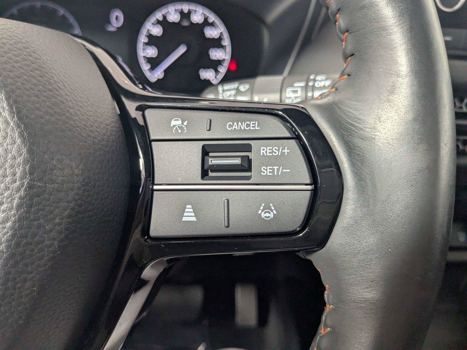 Used 2023 Honda HR-V Sport image 18