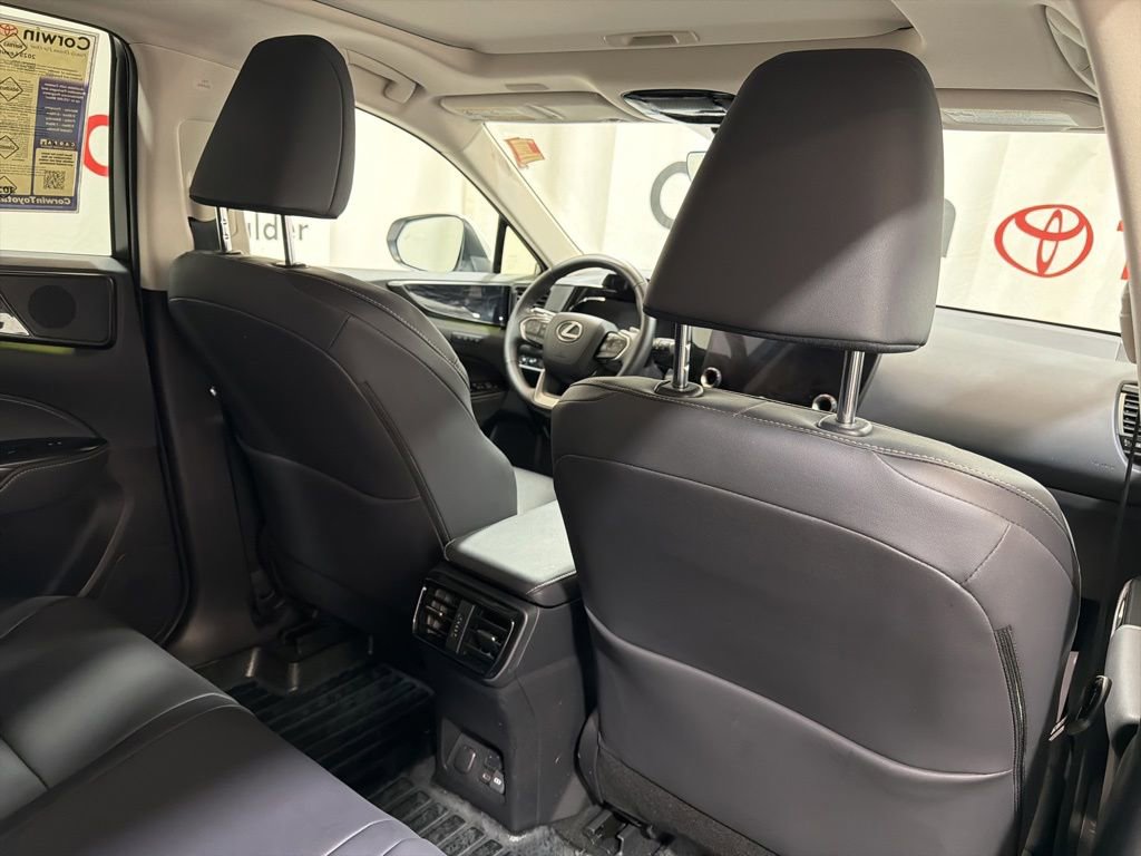 Used 2025 Lexus NX 350h AWD w/ Cold Area Package image 16