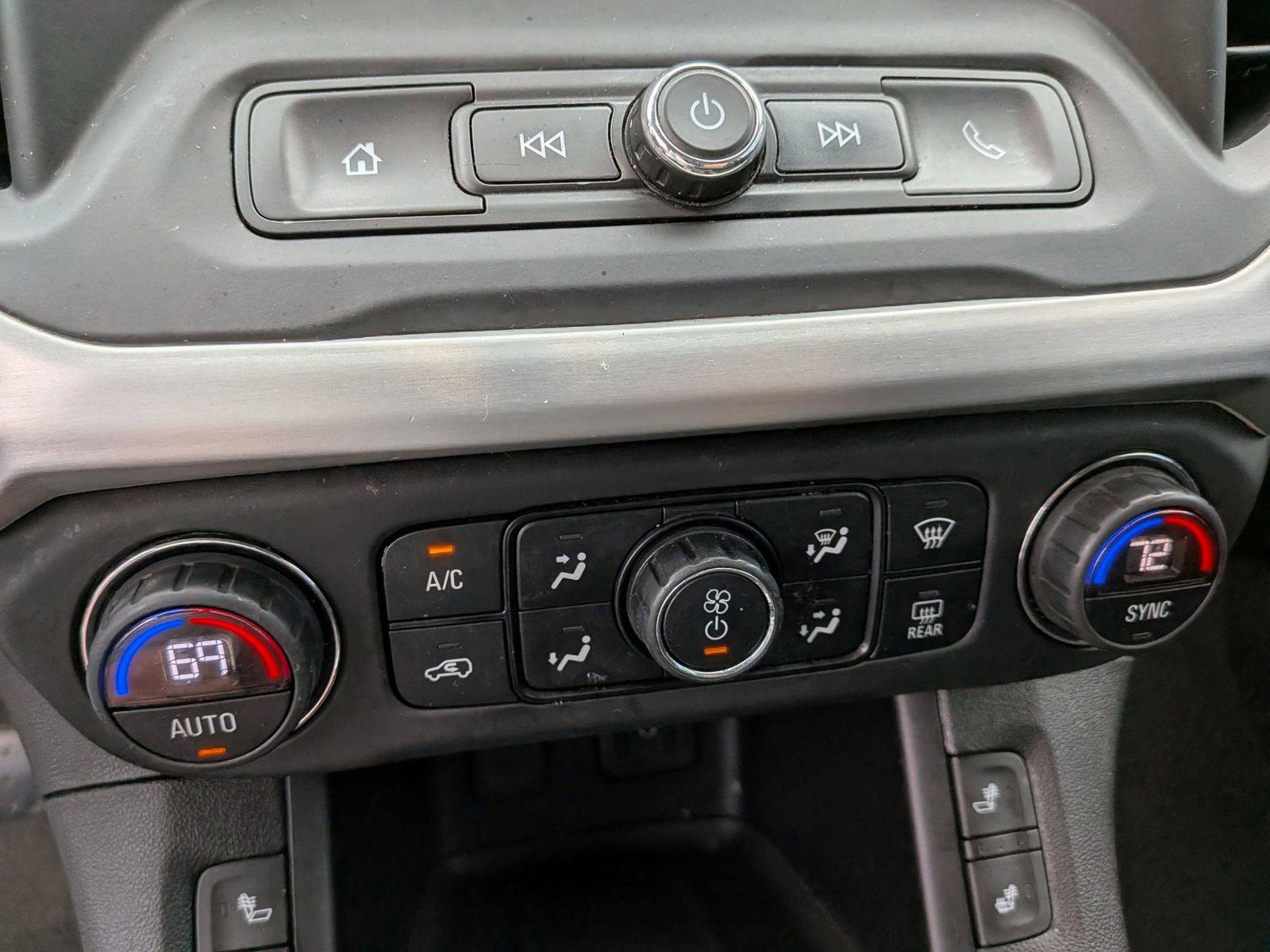 Used 2019 GMC Acadia SLE image 54