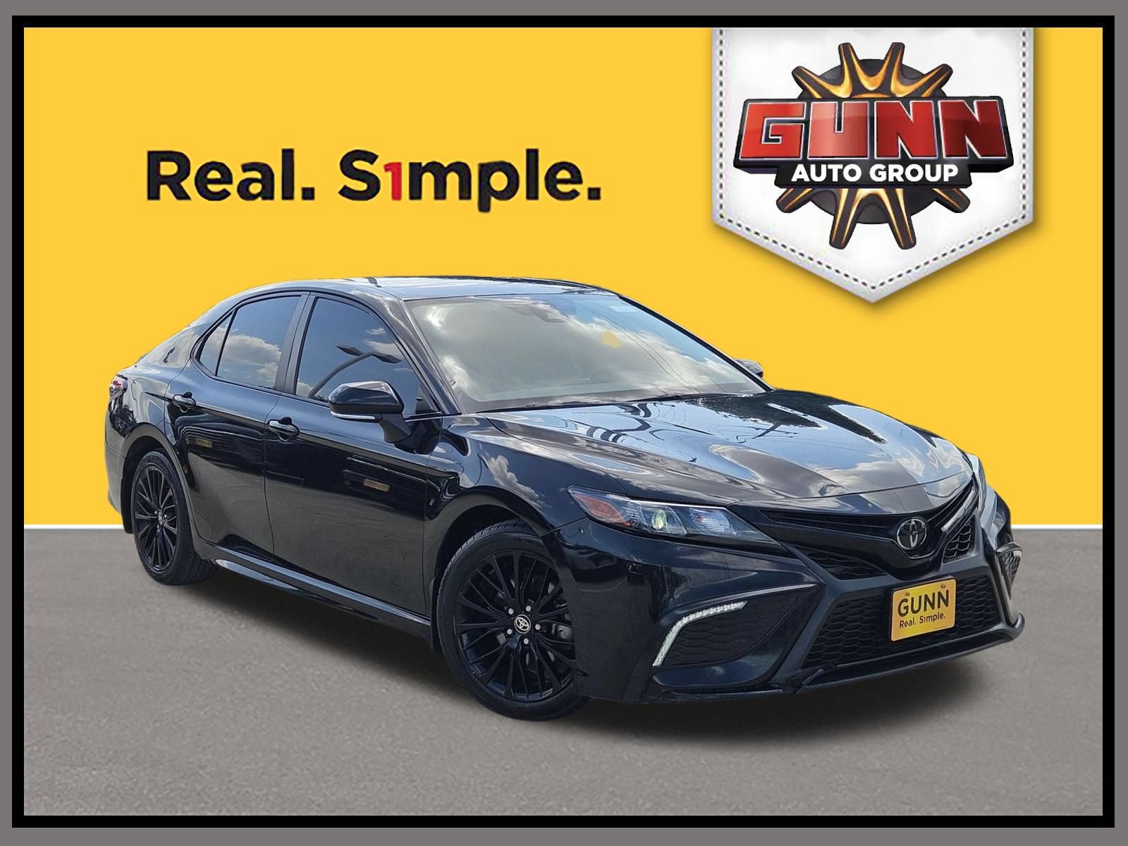 Used 2022 Toyota Camry SE FWD video 1