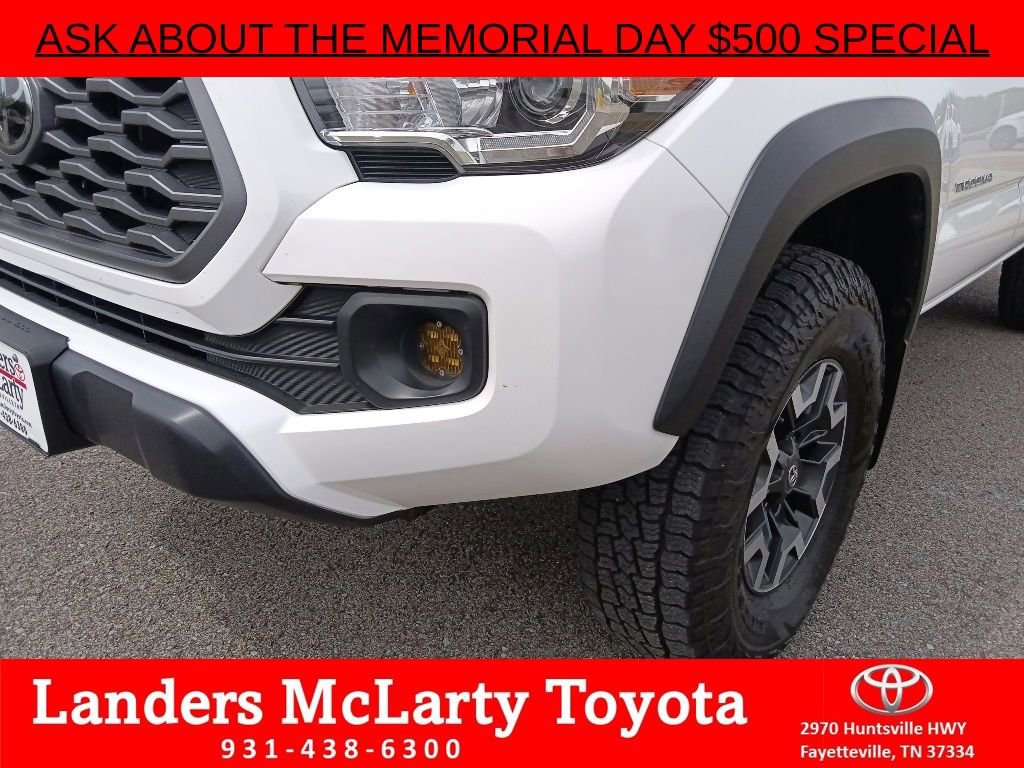 Used 2021 Toyota Tacoma TRD Off-Road w/ Technology Package AWD/4WD image 9