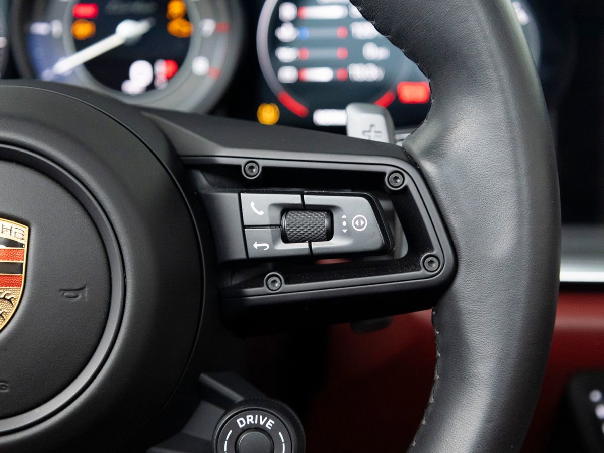 Certified 2025 Porsche 911 Turbo AWD/4WD image 26
