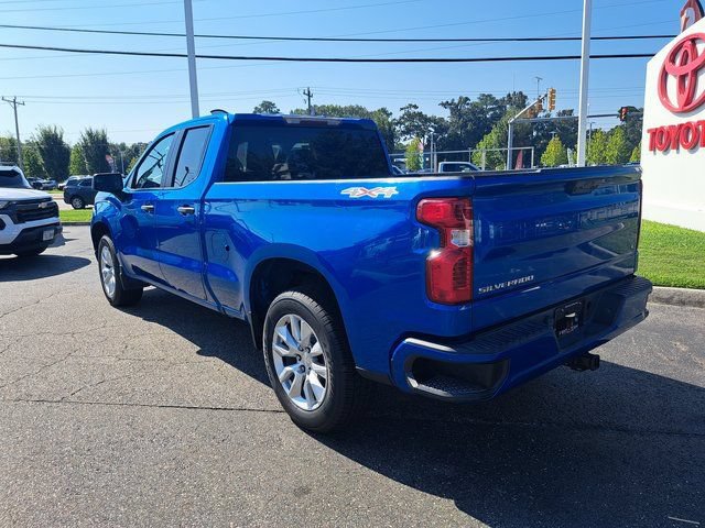 Used 2022 Chevrolet Silverado 1500 Custom AWD/4WD image 11
