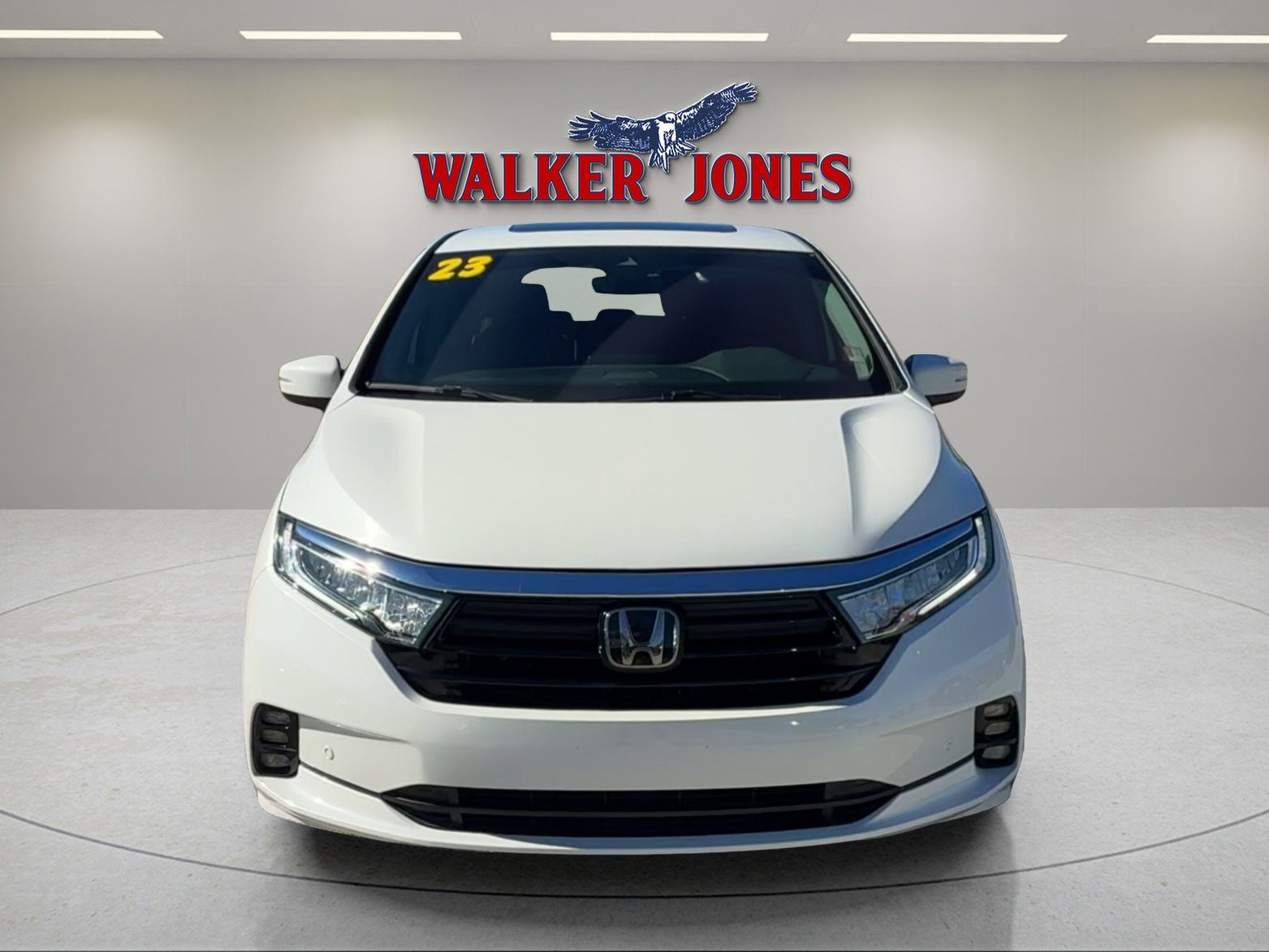 Used 2023 Honda Odyssey Touring image 8