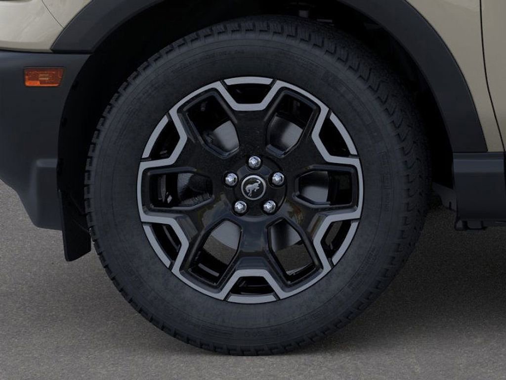 New 2025 Ford Bronco Sport Outer Banks image 19