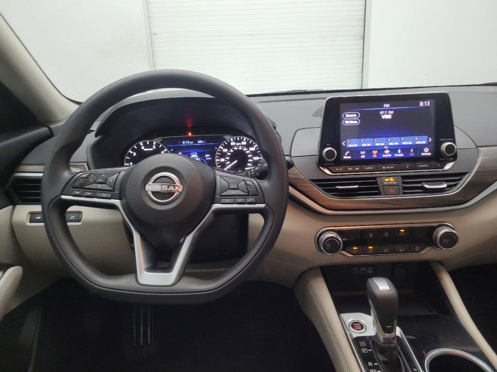 Used 2023 Nissan Altima 2.5 SV image 22