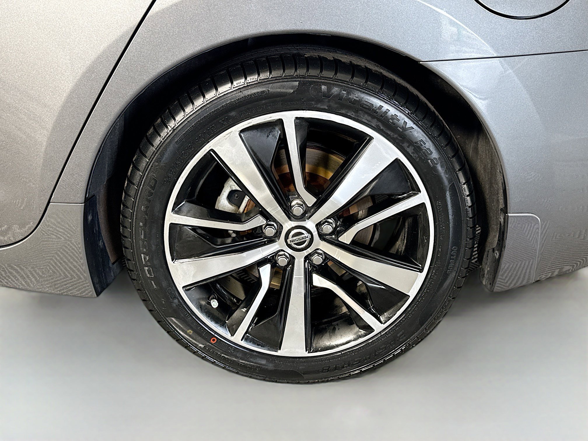 Used 2021 Nissan Maxima 3.5 SV w/ Floor Mat Group FWD image 37