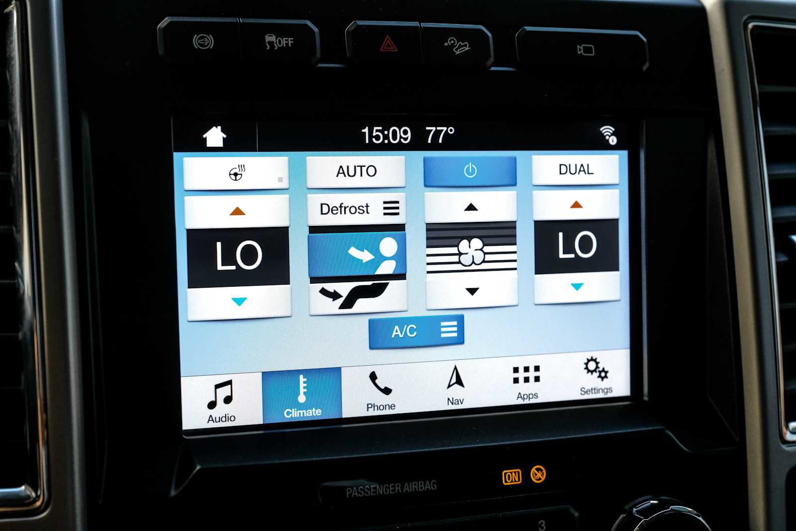 Used 2018 Ford F350 Lariat w/ Lariat Ultimate Package image 24