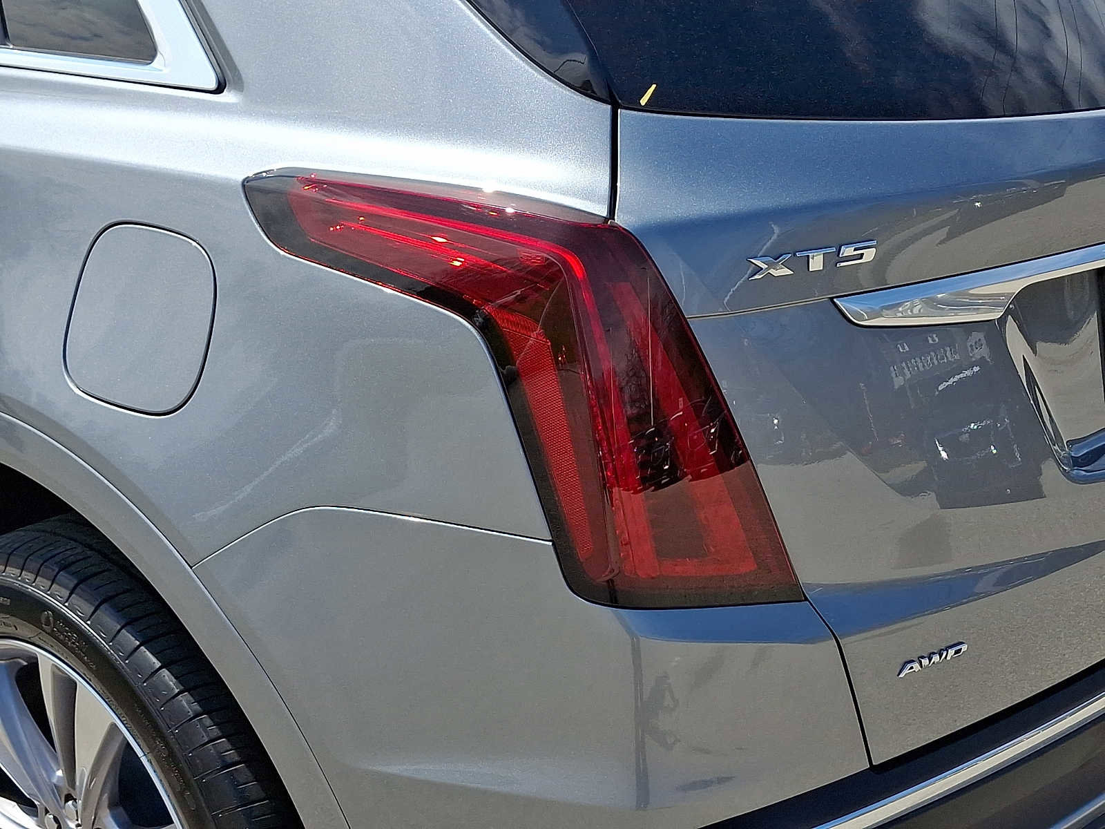 Certified 2024 Cadillac XT5 Premium Luxury image 12