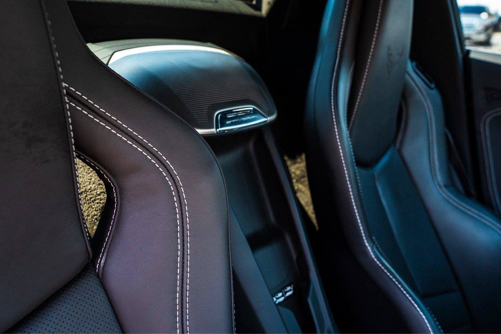 Used 2024 Chevrolet Corvette Stingray Preferred Conv w/ Z51 Performance Package RWD image 25