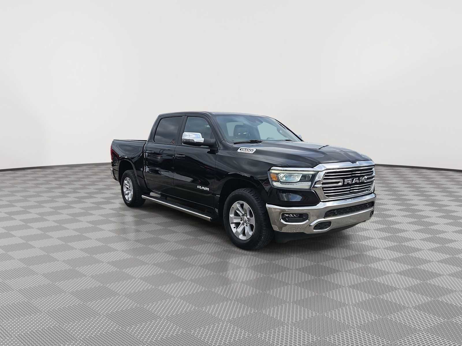Used 2023 RAM 1500 Laramie image 2