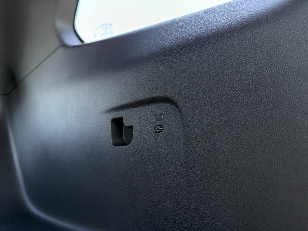 New 2025 GMC Acadia Elevation w/ Elevation Premium Package image 35