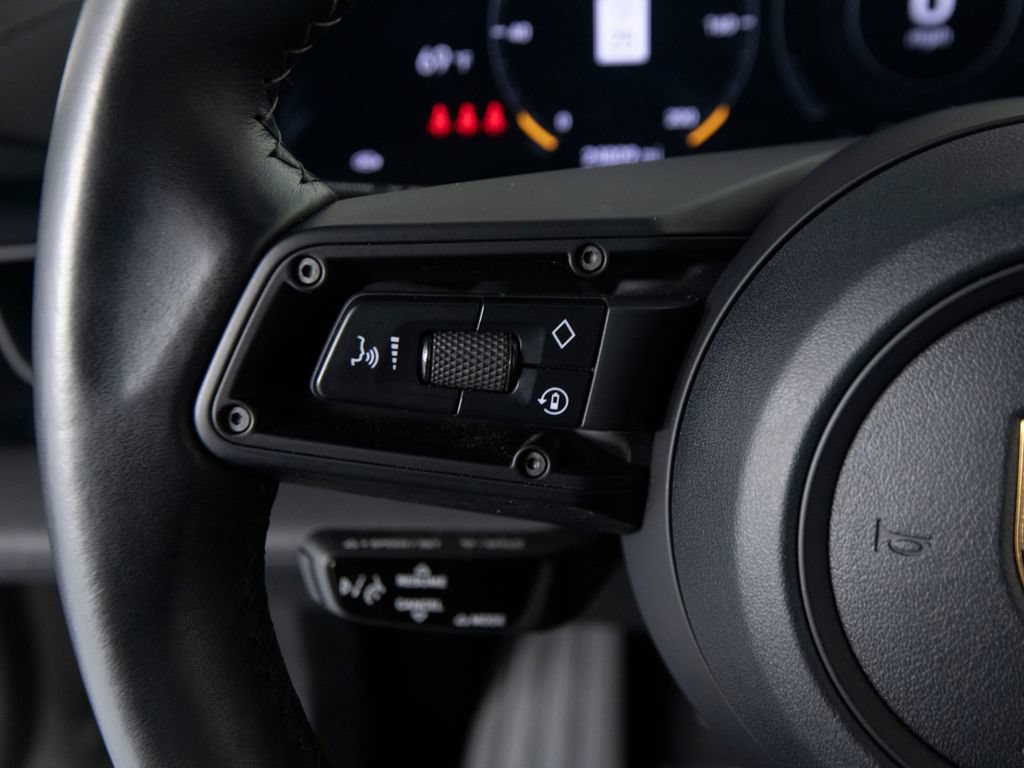 Certified 2023 Porsche Taycan 4S AWD/4WD image 28