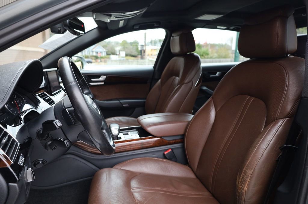 Used 2013 Audi A8 L 3.0T image 15