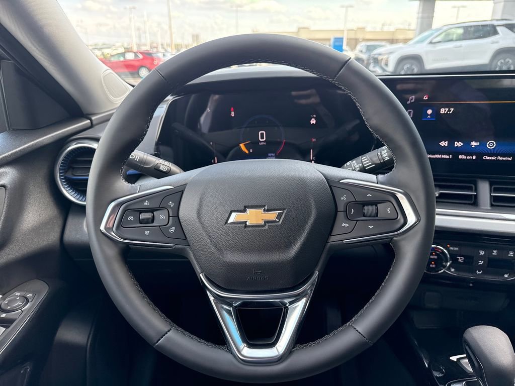 New 2026 Chevrolet Trax LT w/ Driver Confidence Package image 15