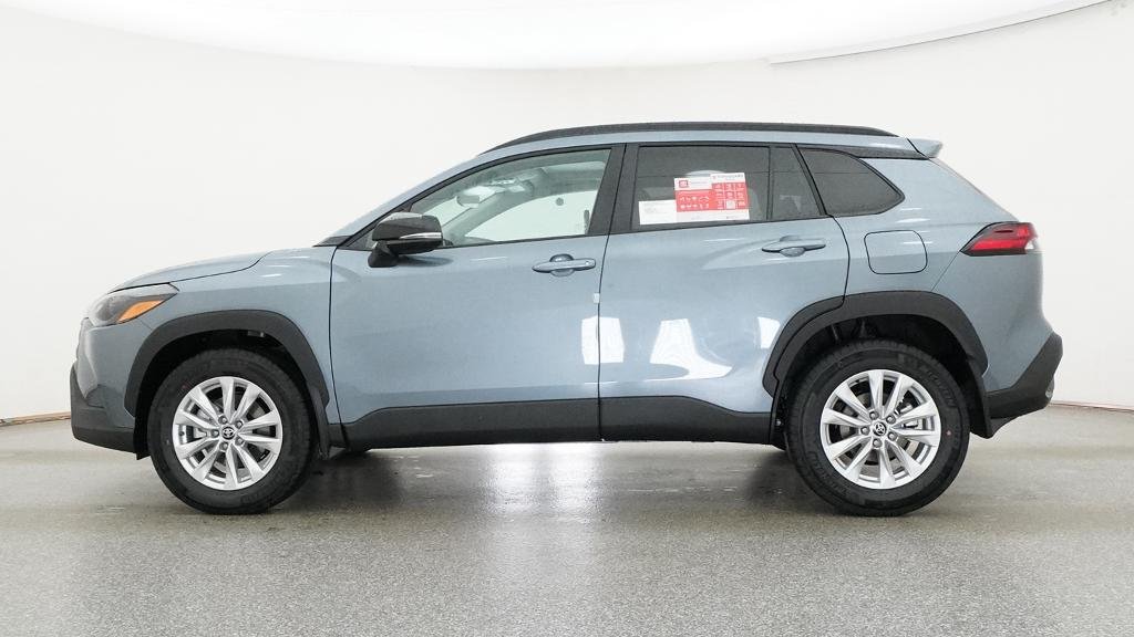 New 2026 Toyota Corolla Cross LE FWD image 2