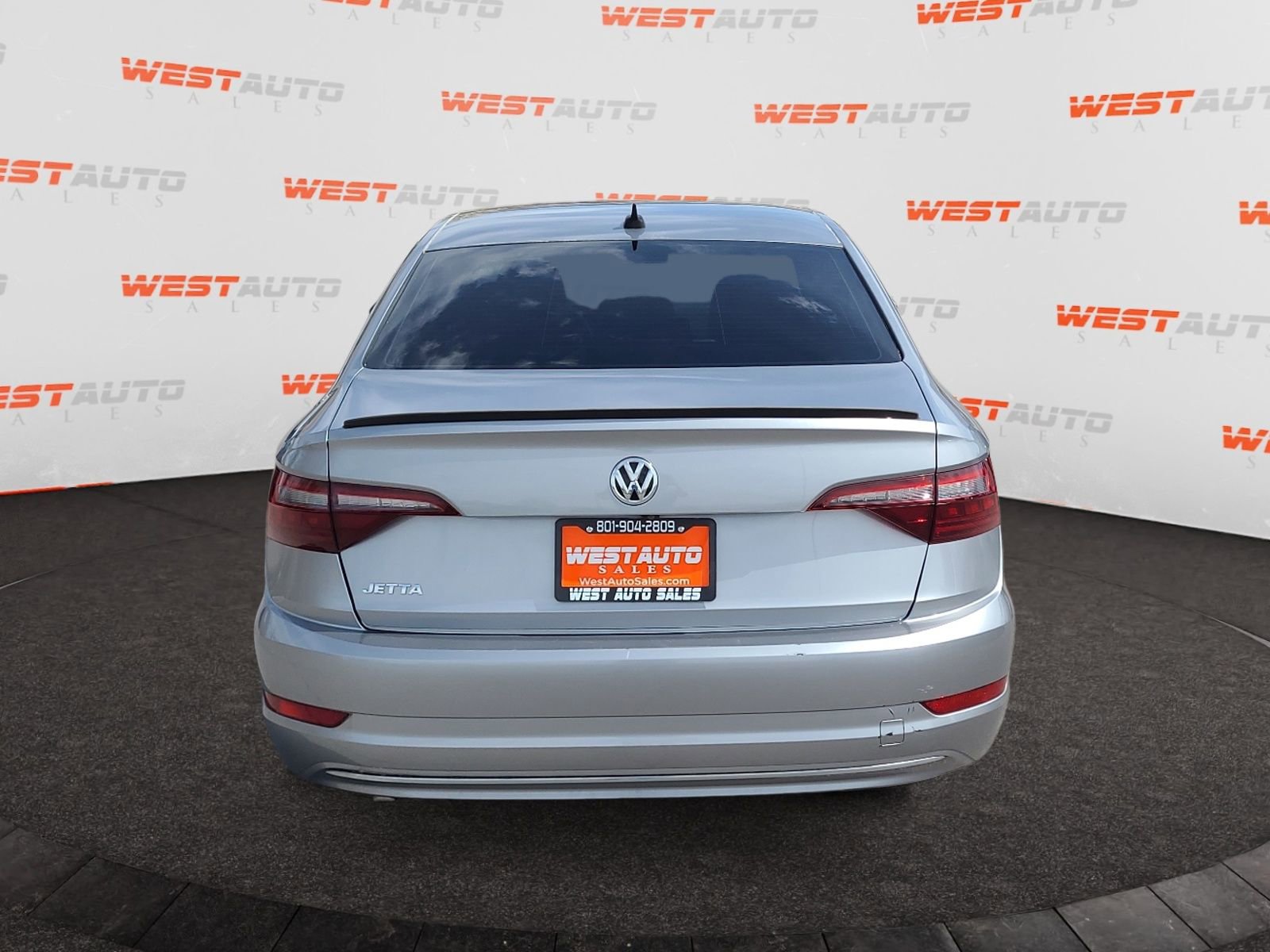 Used 2021 Volkswagen Jetta S image 4