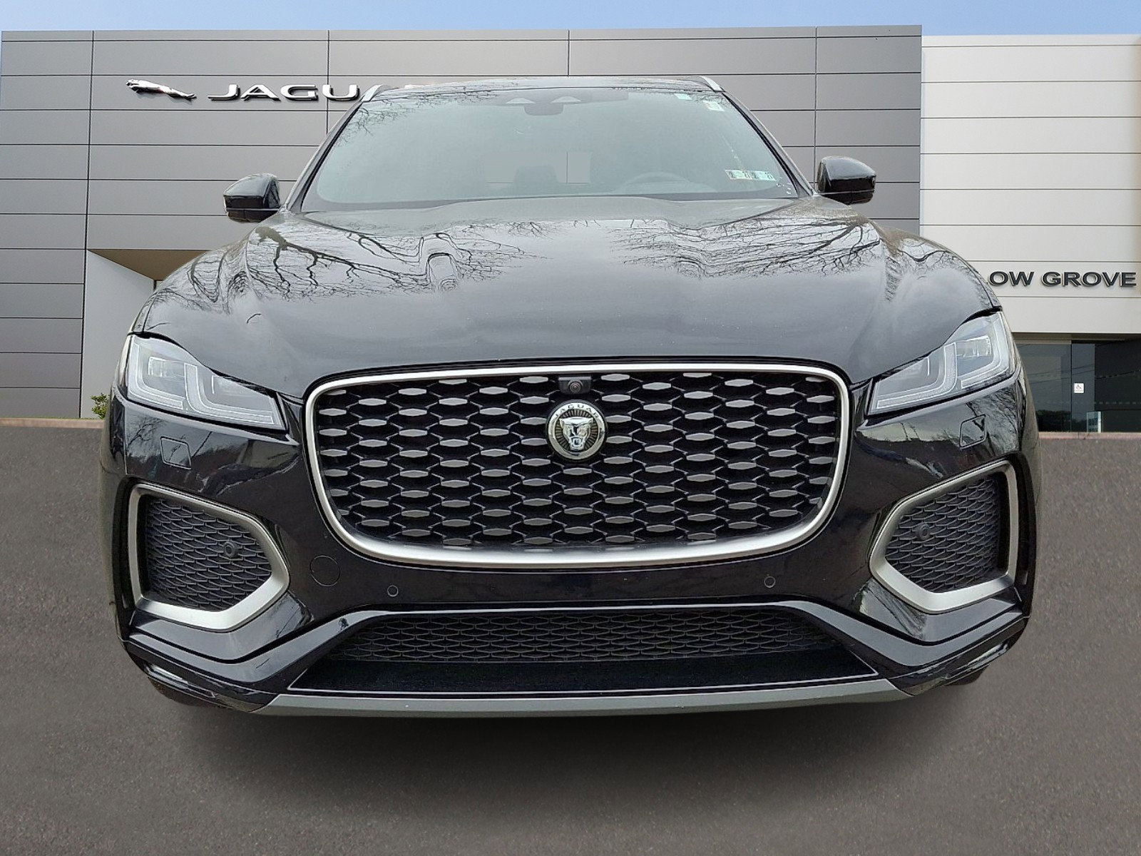 Used 2026 Jaguar F-PACE R-Dynamic S AWD/4WD image 8