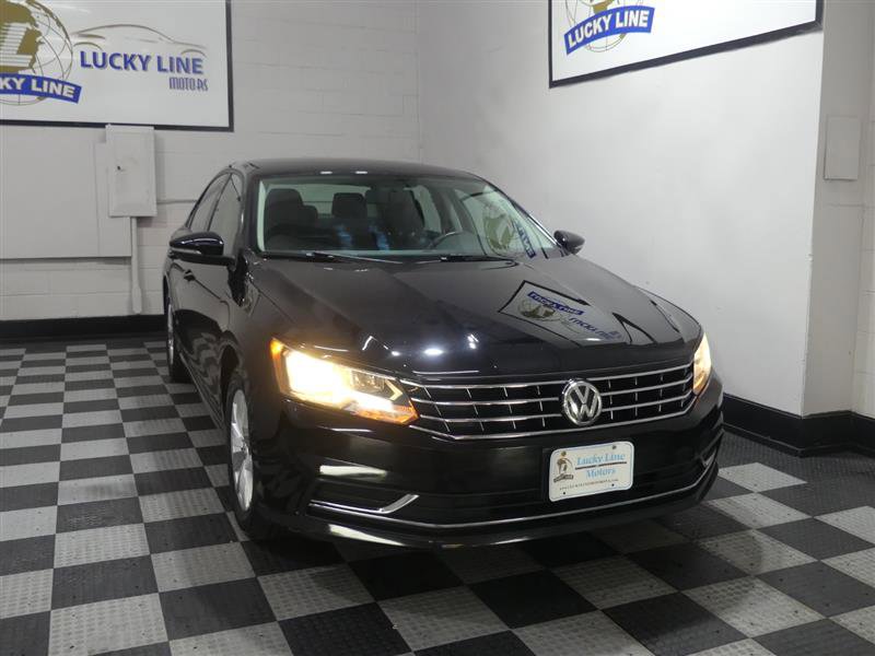 Used 2018 Volkswagen Passat 2.0T S w/ Driver Assistance Package FWD image 5