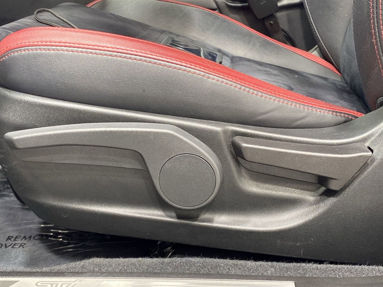 Used 2018 Subaru WRX STI AWD/4WD image 12