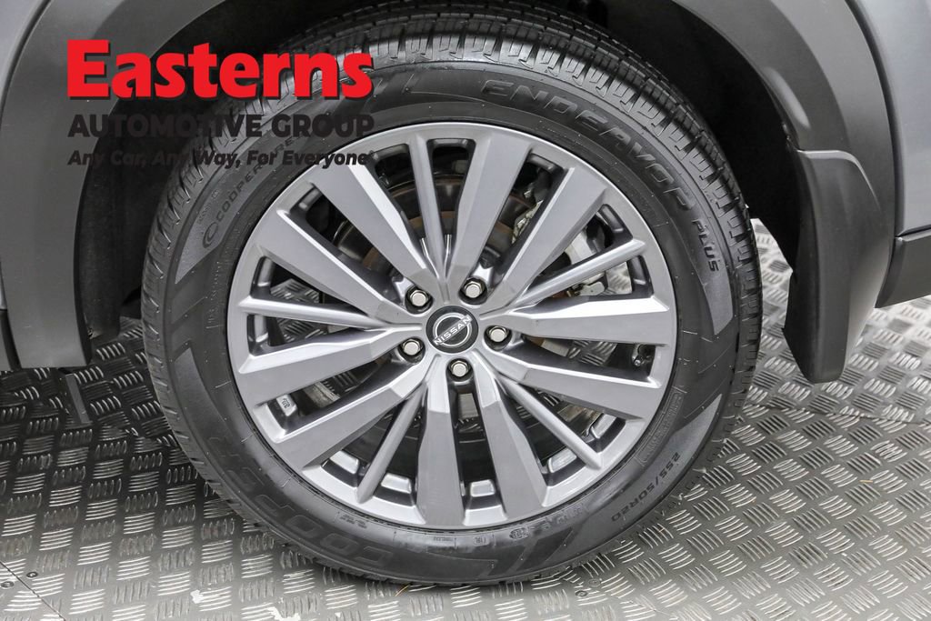 Used 2023 Nissan Pathfinder SL w/ SL Premium Package image 32