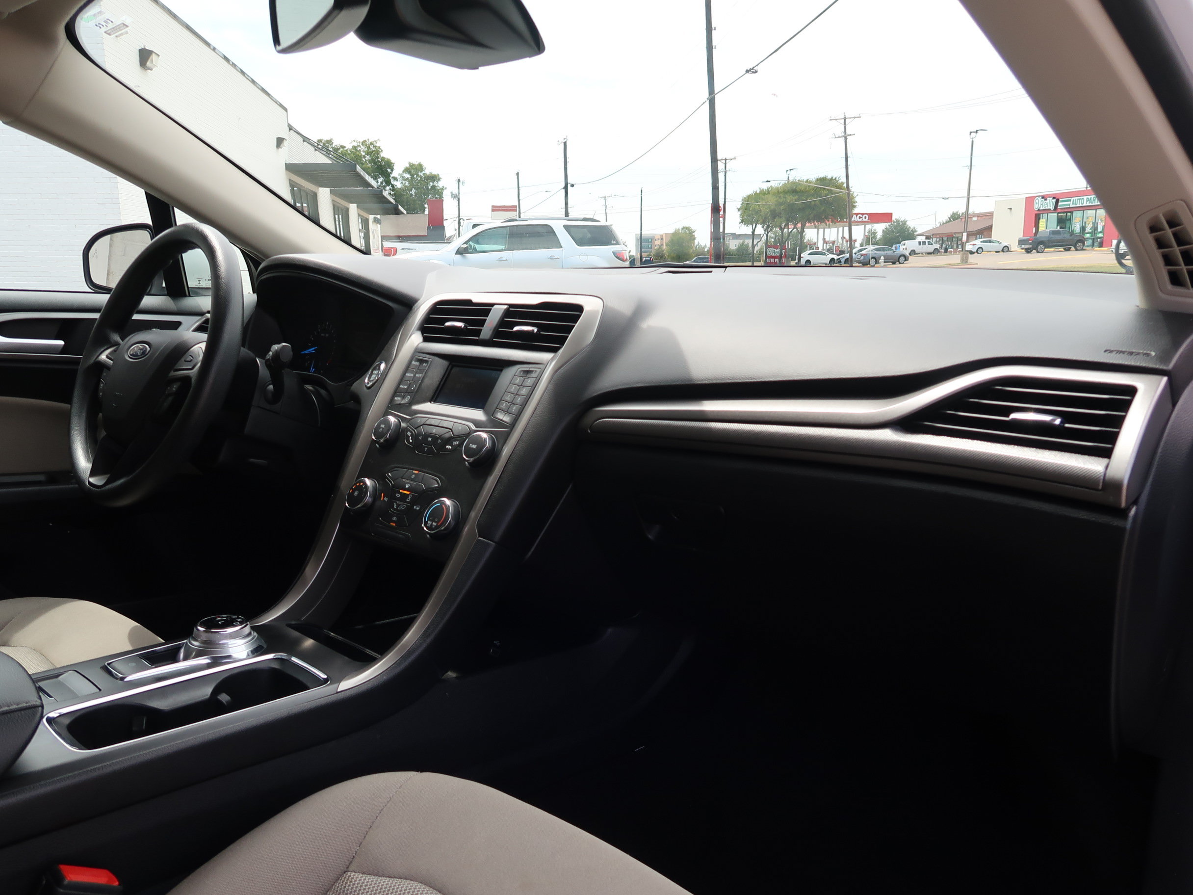 Used 2019 Ford Fusion S FWD image 21