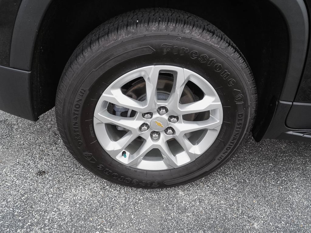 Used 2020 Chevrolet Traverse LT FWD image 37