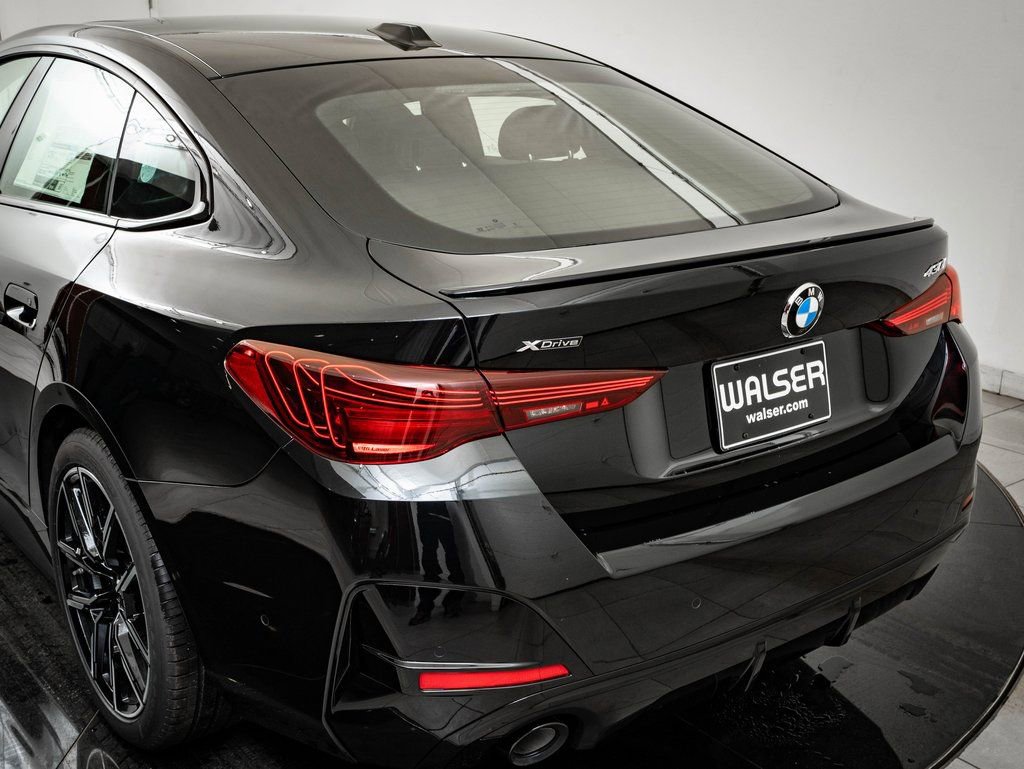 New 2026 BMW 430i xDrive w/ M Sport Package image 18