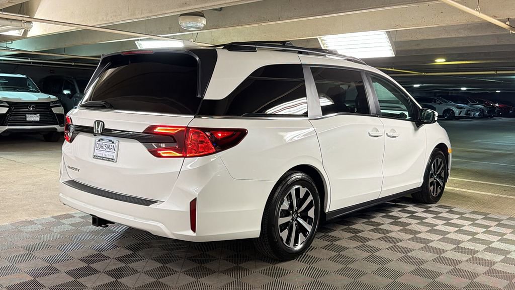 Used 2025 Honda Odyssey EX-L image 8