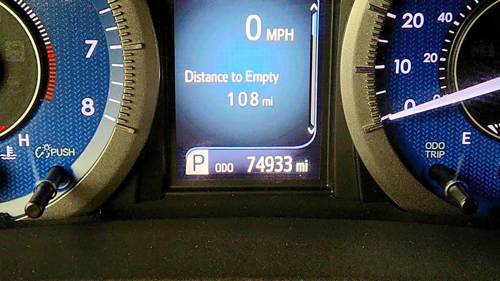 Used 2020 Toyota Sienna Limited Premium image 16