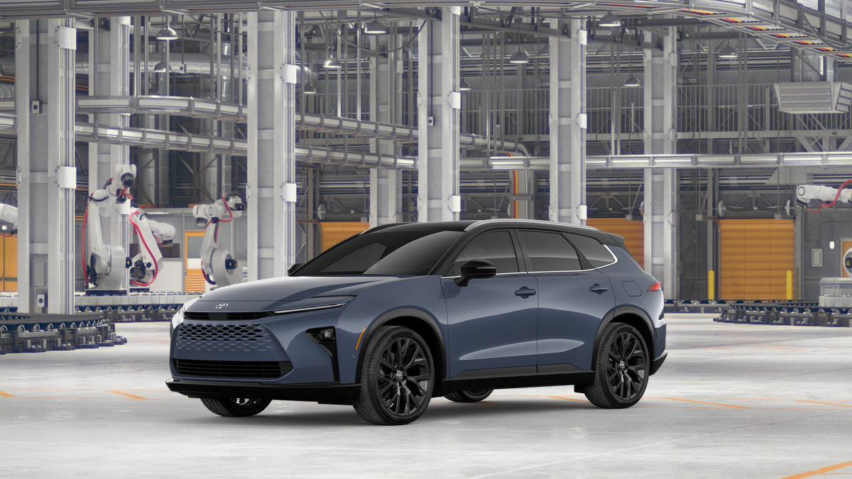 New 2026 Toyota Crown Signia AWD/4WD image 3