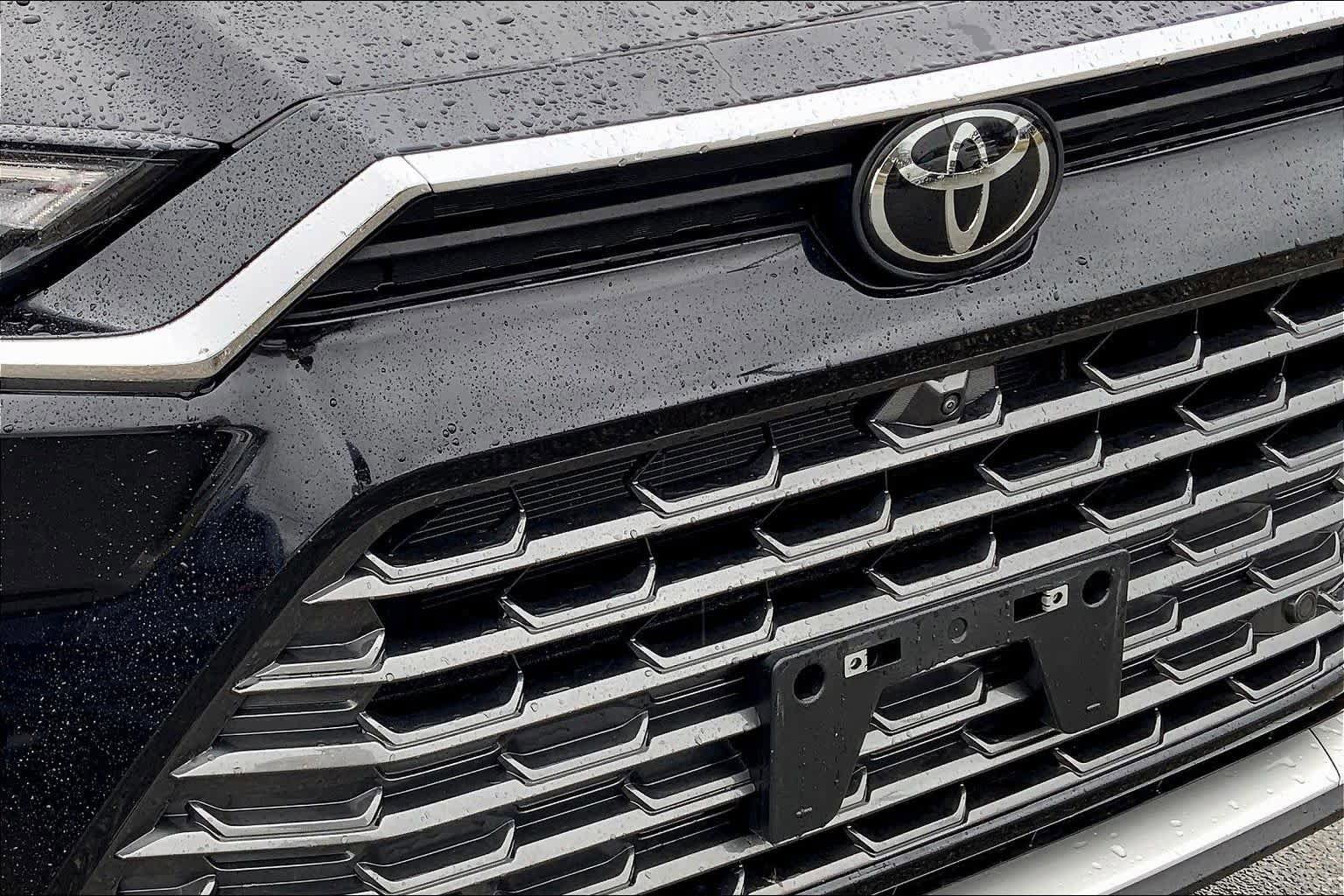 Used 2024 Toyota Grand Highlander AWD Hybrid image 30