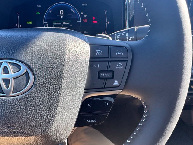 New 2026 Toyota Camry SE FWD image 18