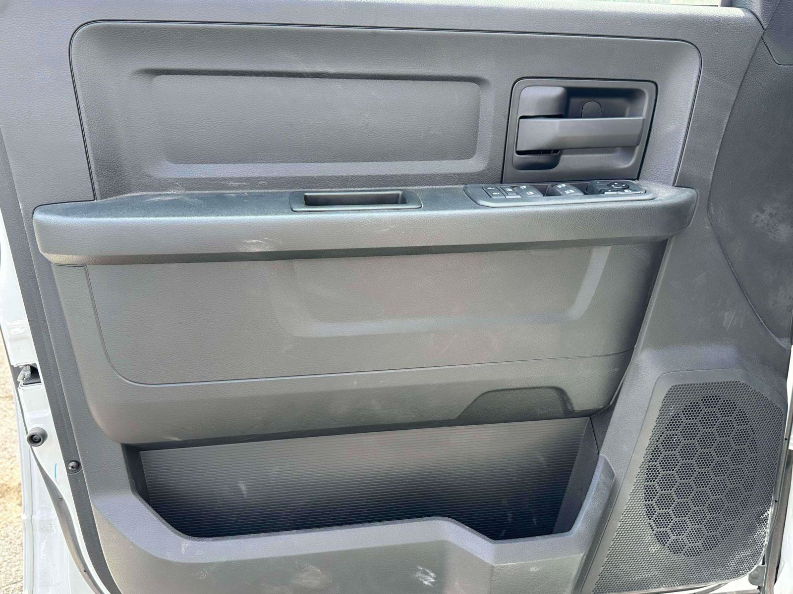 Used 2025 RAM 3500 Tradesman AWD/4WD image 16