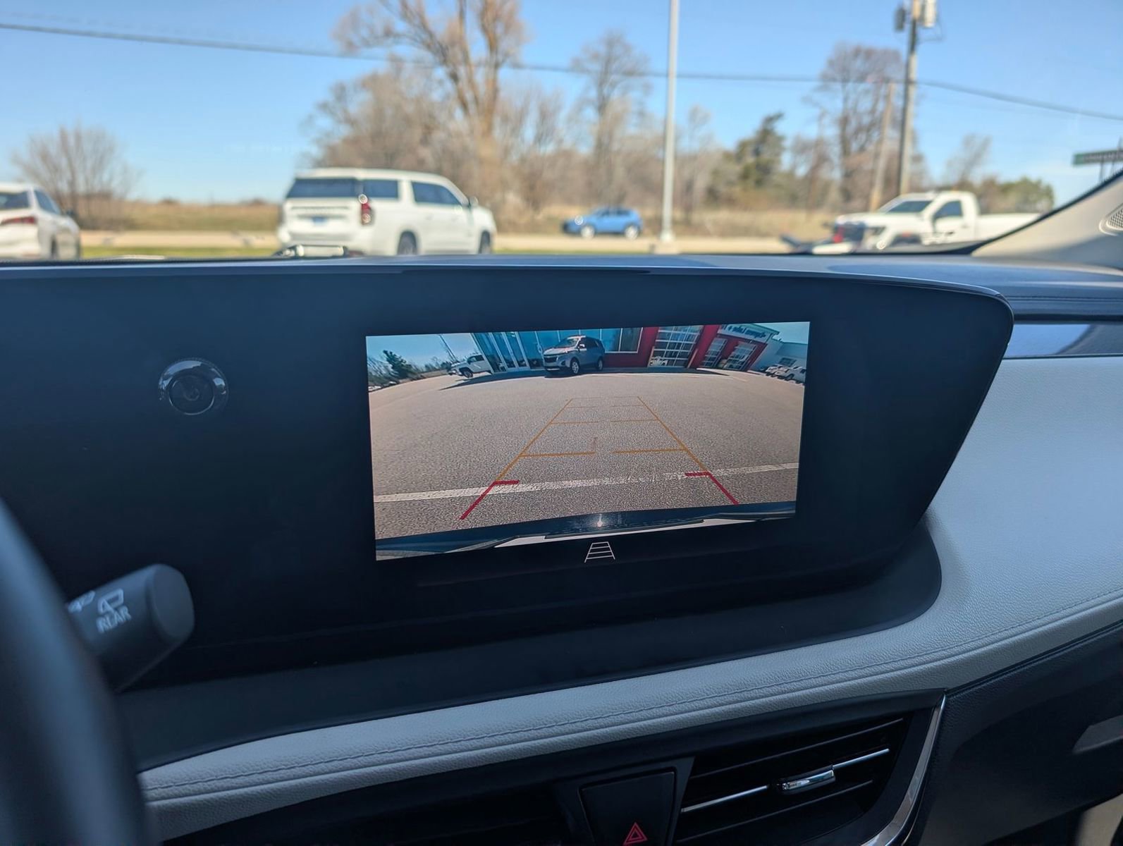 Used 2024 Buick Encore GX Avenir w/ Avenir Convenience Package image 20