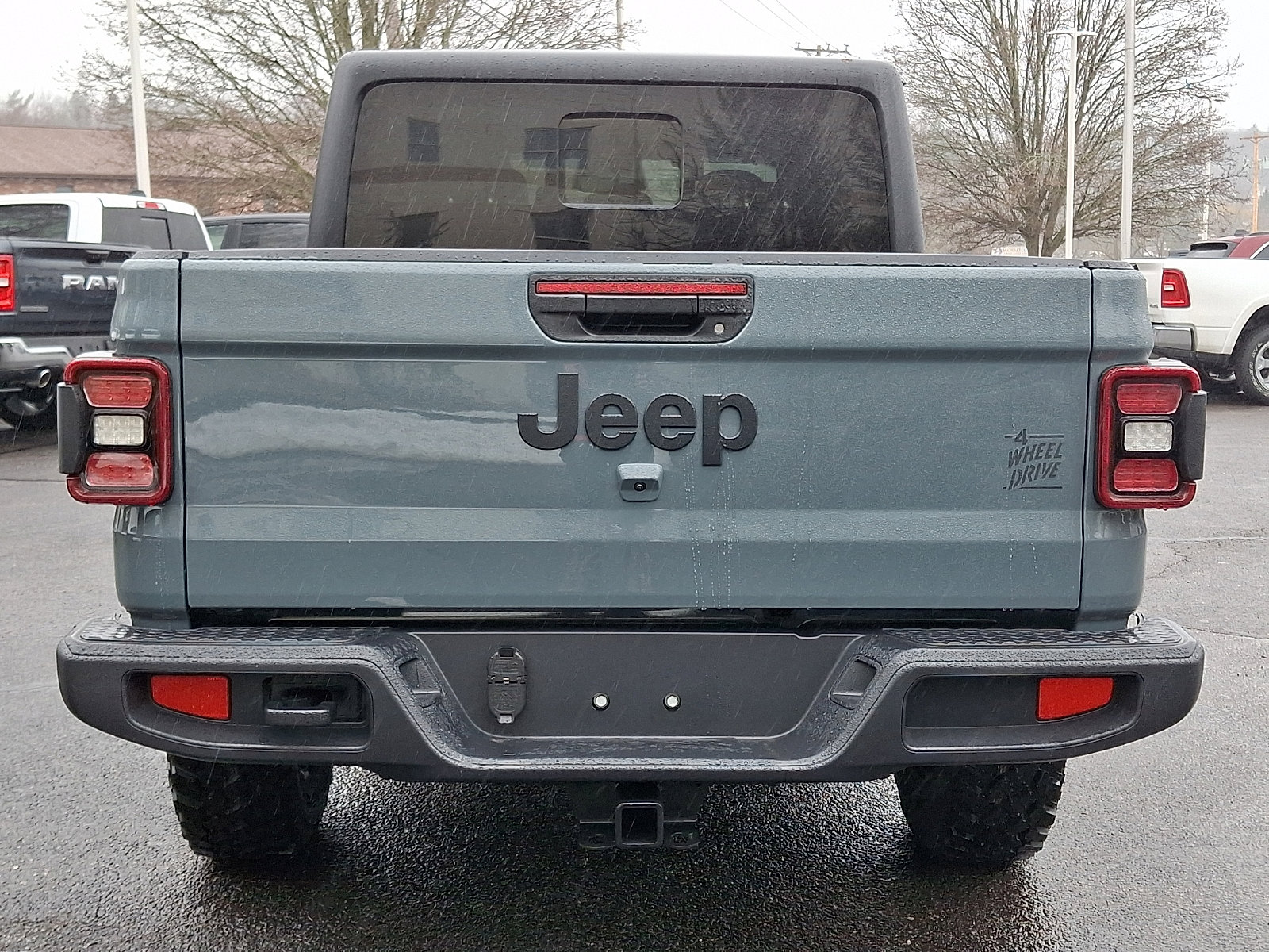 New 2026 Jeep Gladiator Sport image 5