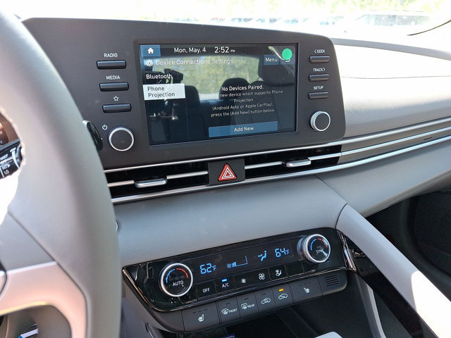 New 2026 Hyundai Elantra SEL Sport Premium FWD image 17