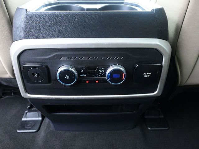 Used 2024 Ford Expedition Limited image 25