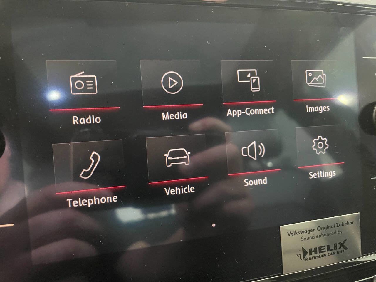 Used 2020 Volkswagen GTI SE image 34