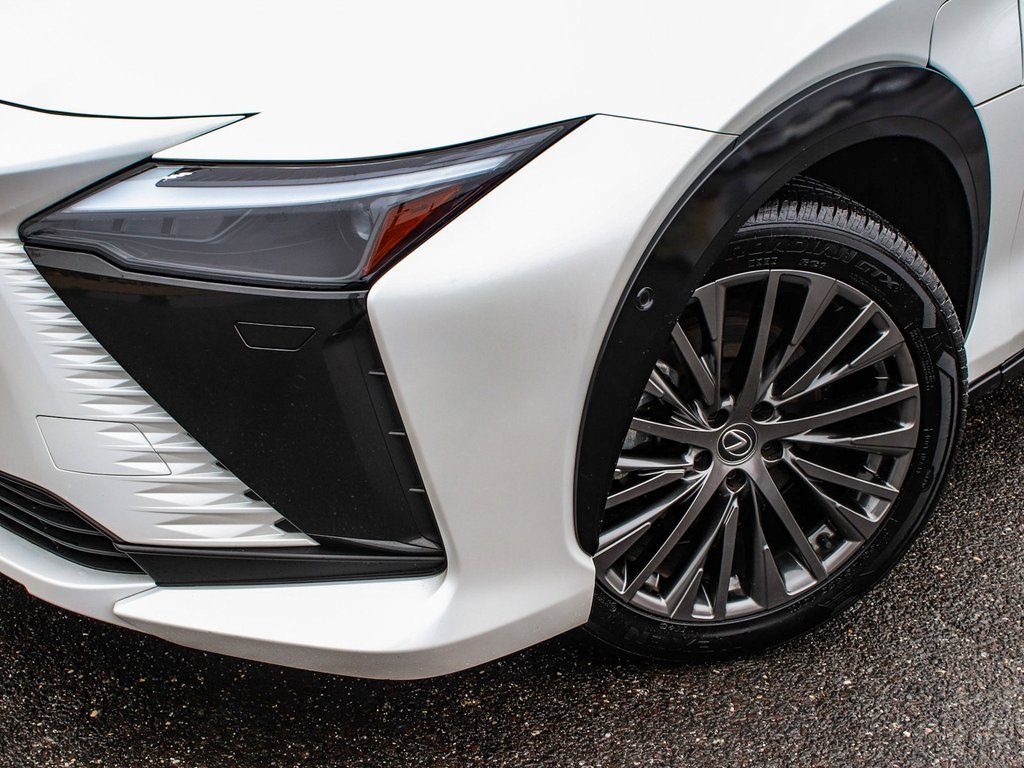Used 2023 Lexus RZ 450e Premium w/ Accessory Package (Z1) image 47
