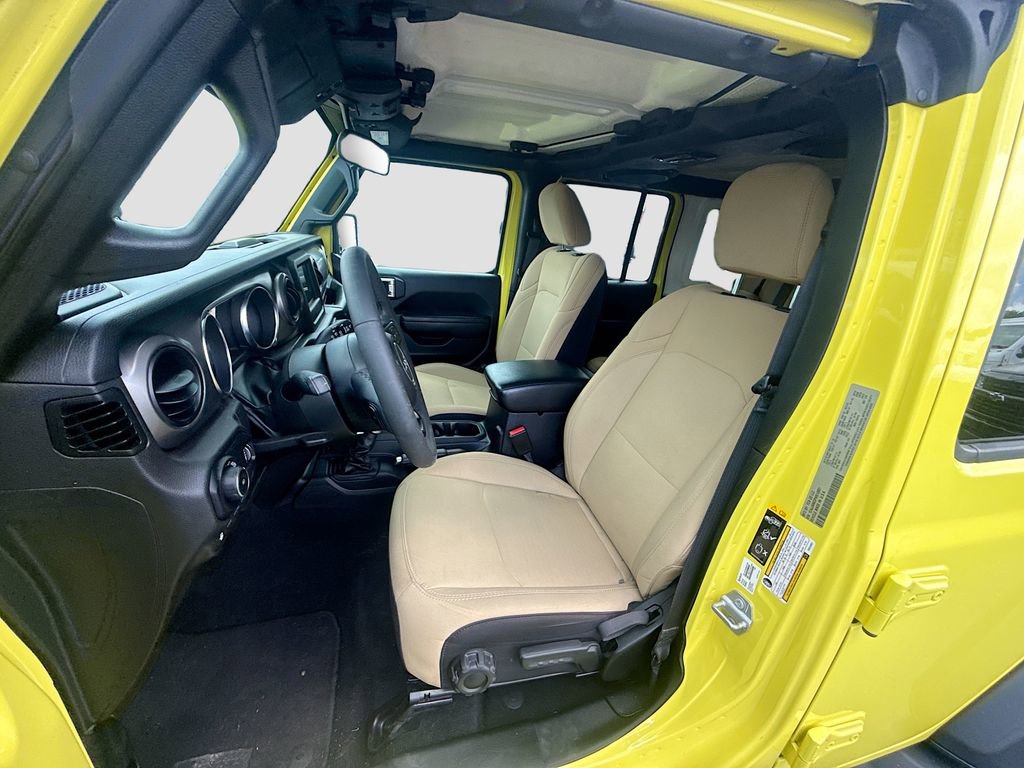 Used 2023 Jeep Wrangler Unlimited AWD/4WD image 23