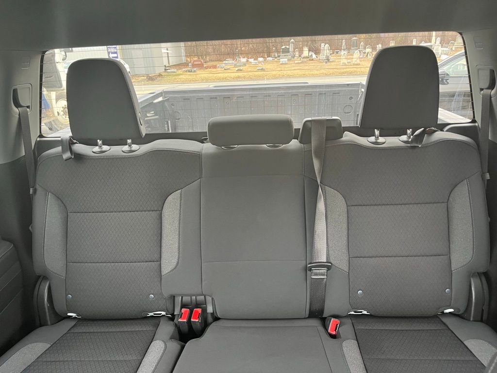 Used 2025 Chevrolet Silverado 1500 LT image 26