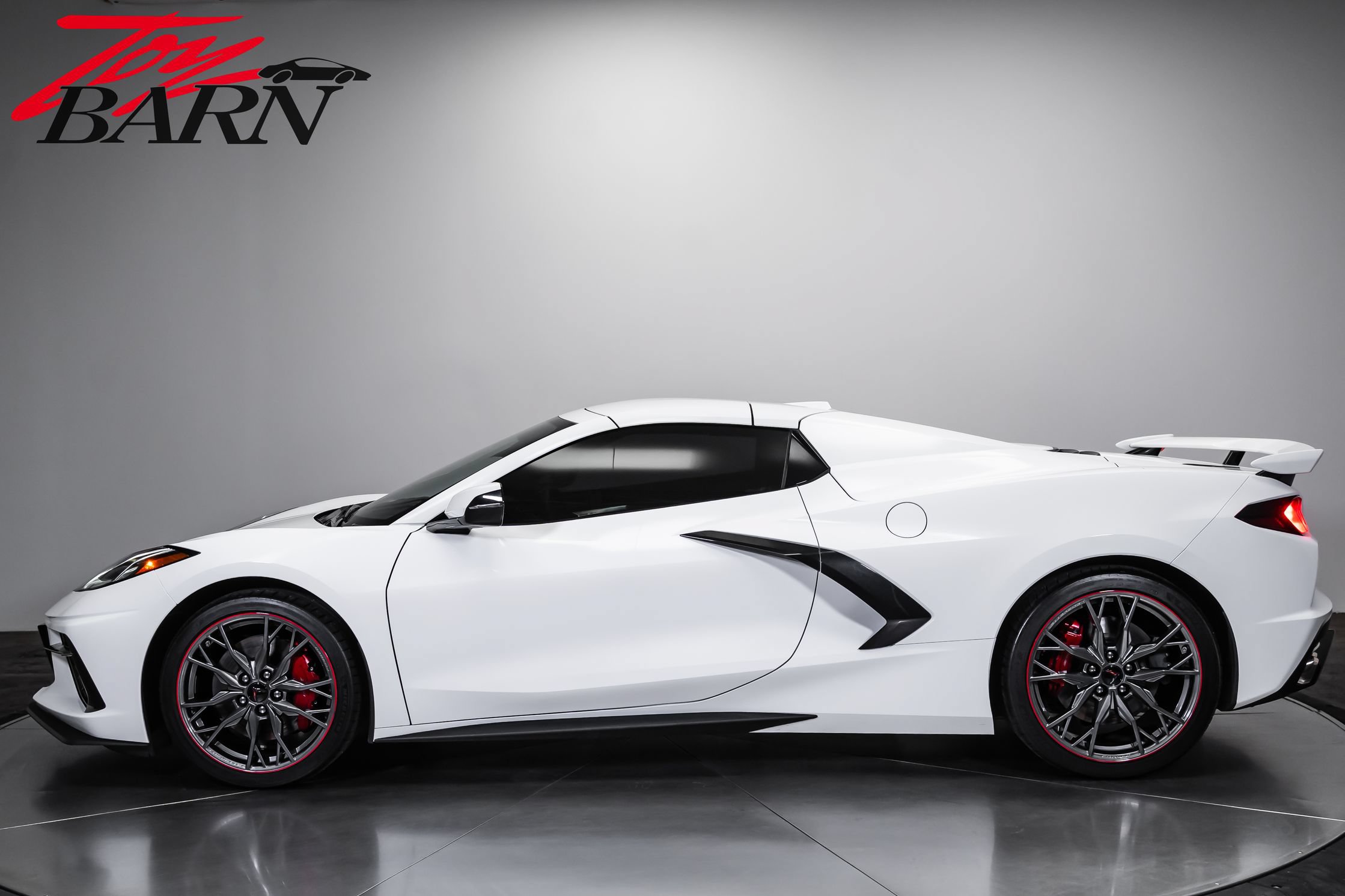 Used 2025 Chevrolet Corvette Stingray Preferred Conv w/ Z51 Performance Package RWD image 10