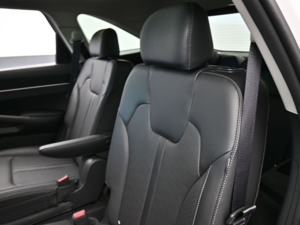 Used 2025 Kia Sorento EX w/ Panoramic Sunroof Package FWD image 34