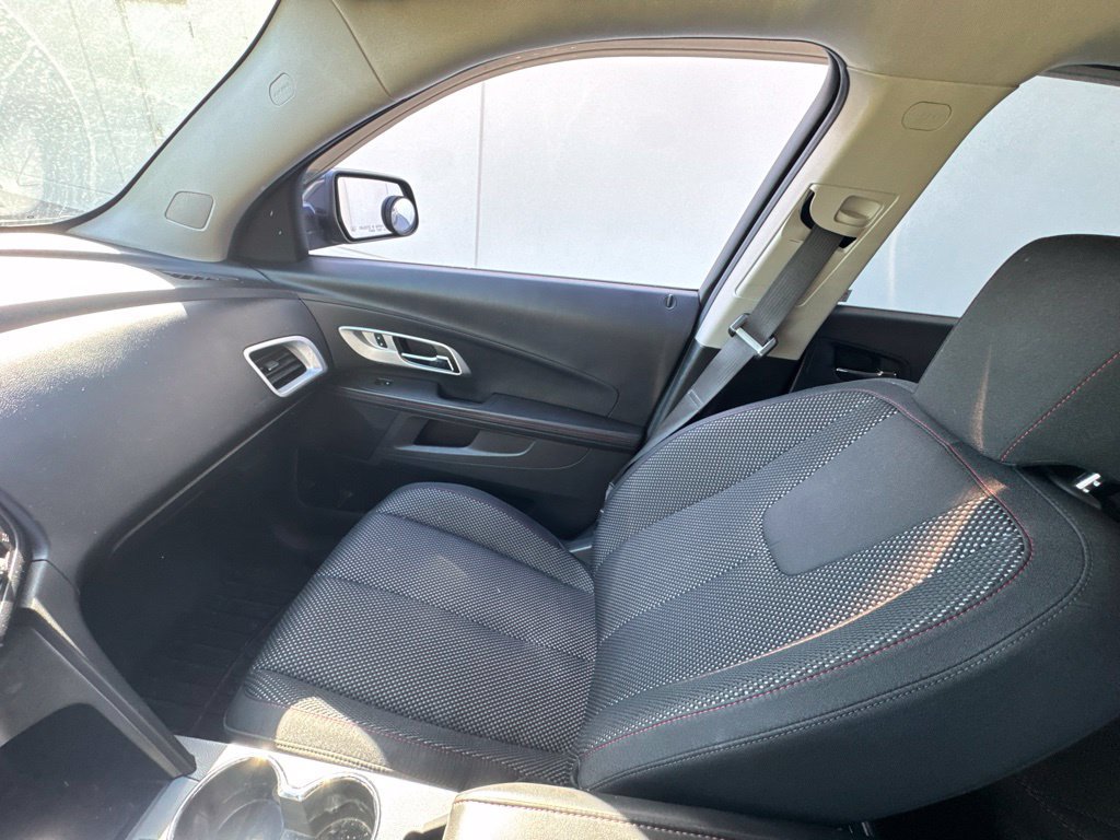 Used 2015 Chevrolet Equinox LT w/ Driver Convenience Package AWD/4WD image 22