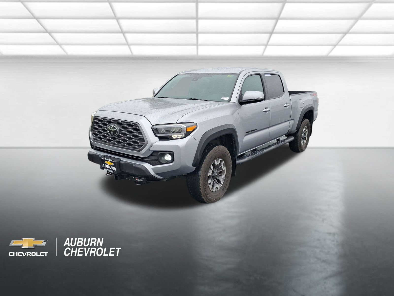 Used 2023 Toyota Tacoma TRD Off-Road w/ Technology Package AWD/4WD image 7