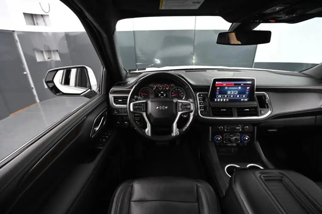 Used 2021 Chevrolet Tahoe Z71 w/ Z71 Signature Package AWD/4WD image 29
