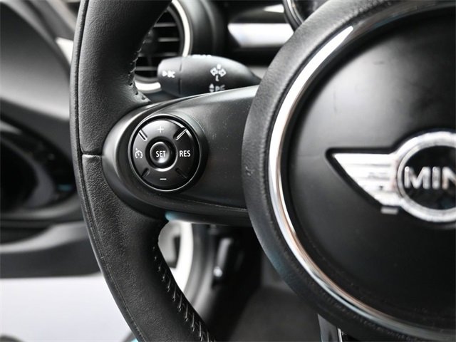 Used 2015 MINI Cooper S image 6